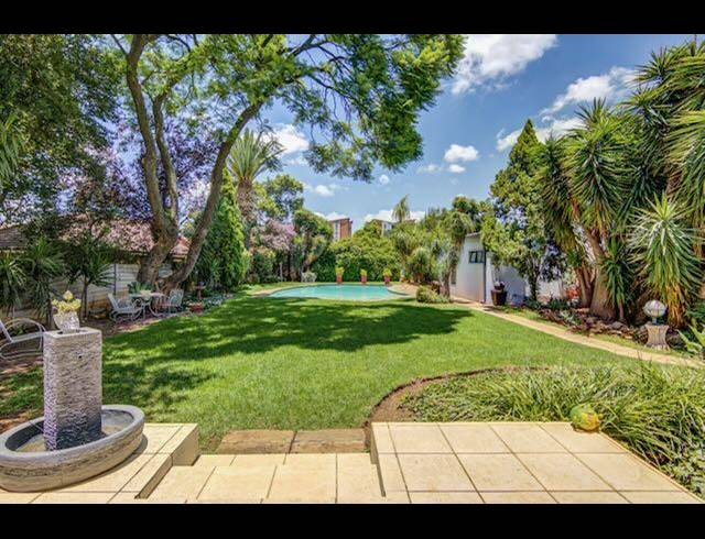 5 BEDROOM HOUSE FOR SALE IN KENSINGTON